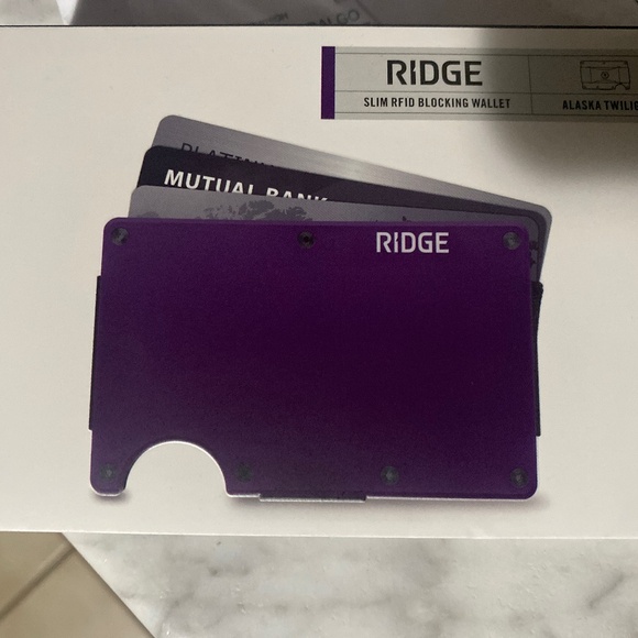 Ridge wallet - Picture 1 of 2